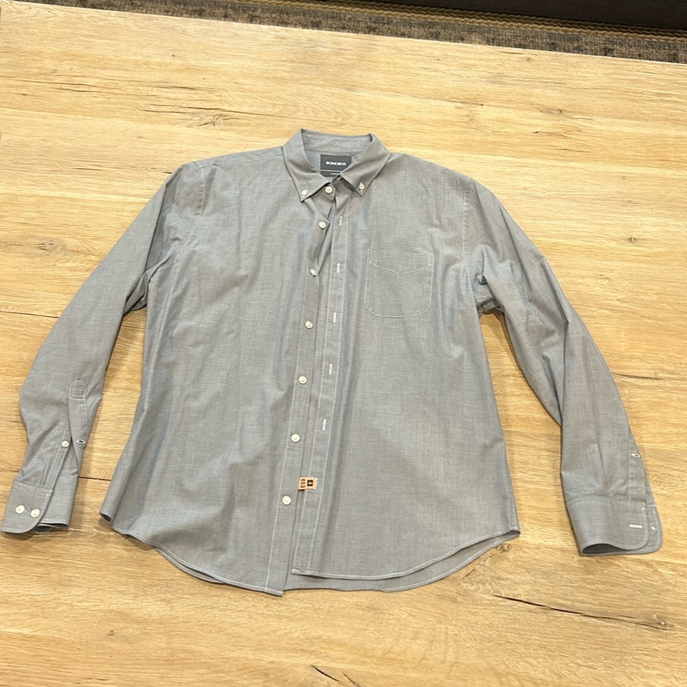 Bonobos business button up men’s shit.